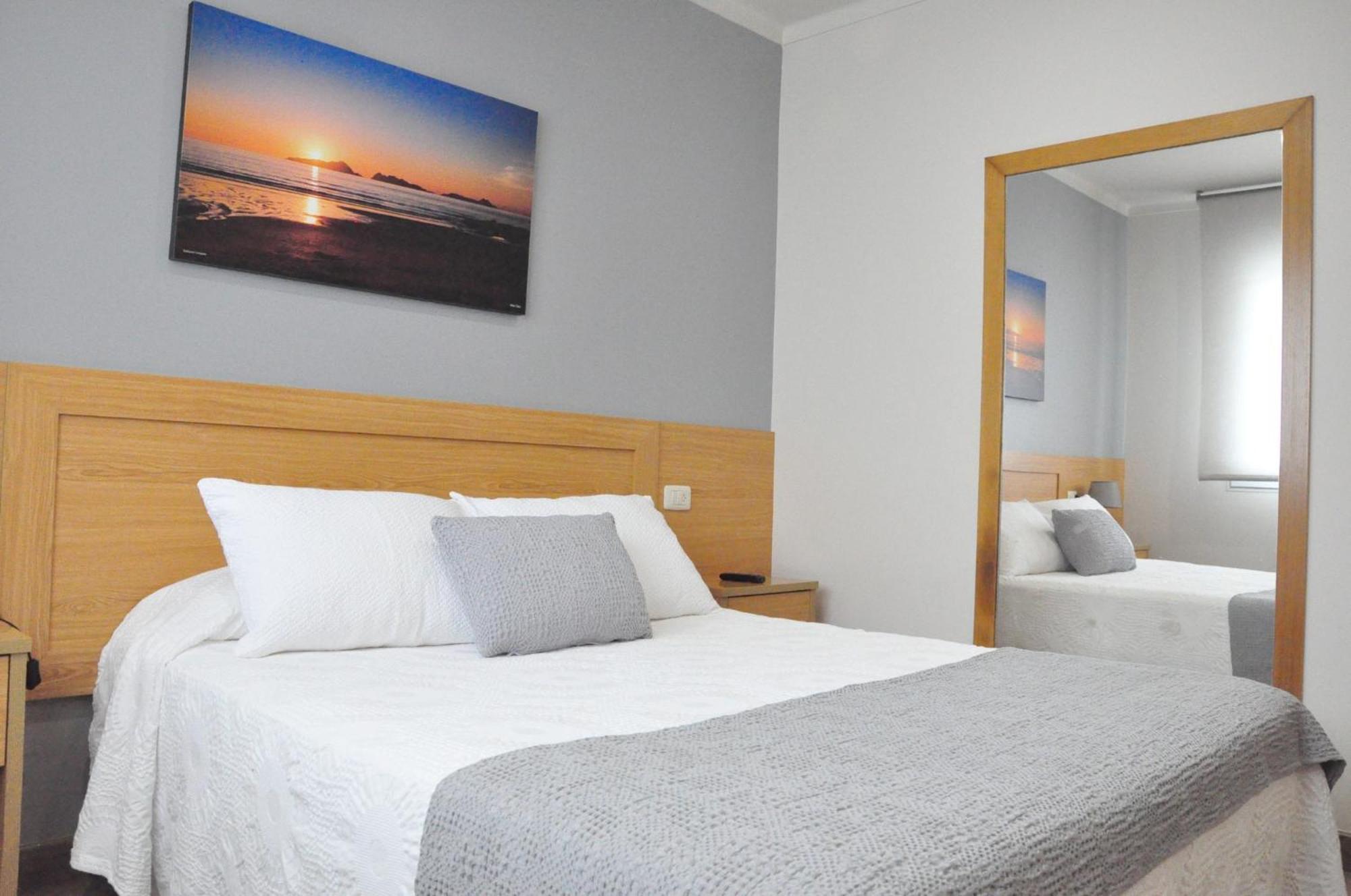 Hostal Paz Gondomar Extérieur photo