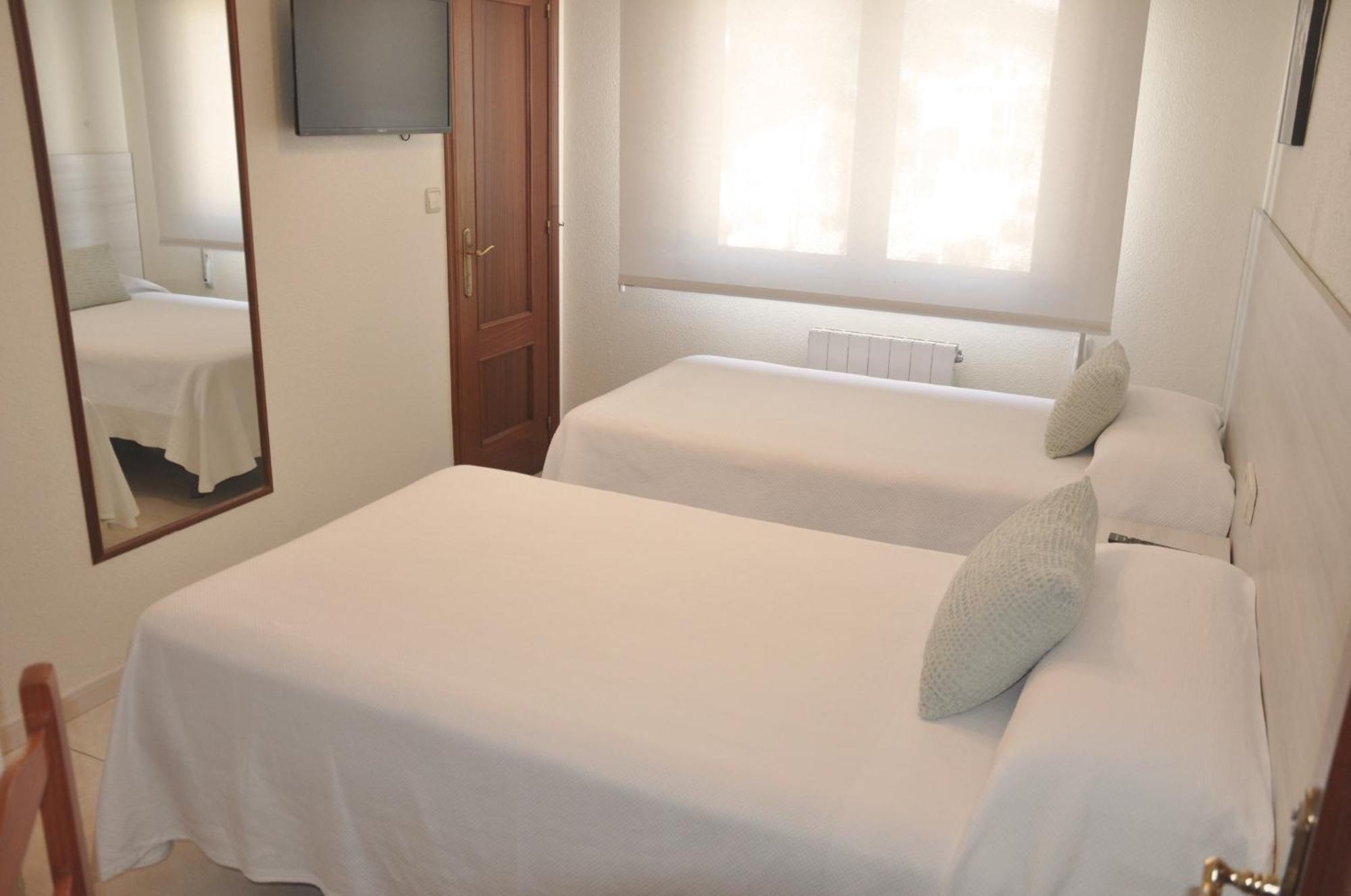 Hostal Paz Gondomar Extérieur photo