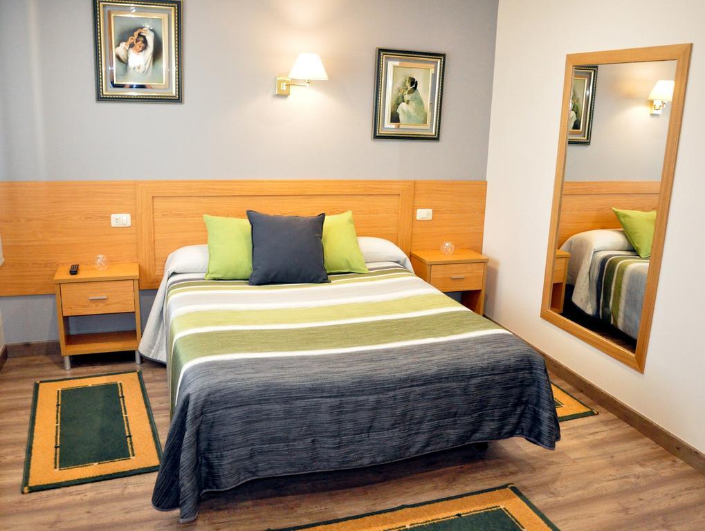Hostal Paz Gondomar Extérieur photo